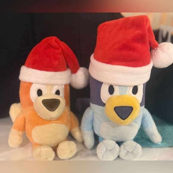 Bluey Other - Holiday Bluey and Bingo with Santa Hats
